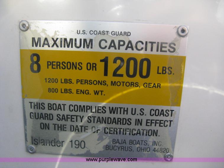 image for item H6332 1989 Baja Islander 190 boat