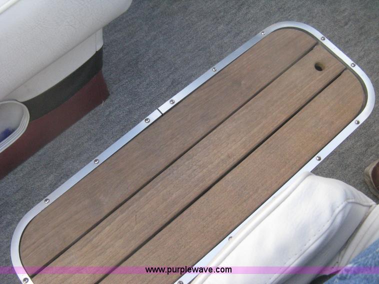 image for item H6332 1989 Baja Islander 190 boat