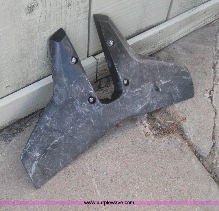 image for item H6332 1989 Baja Islander 190 boat