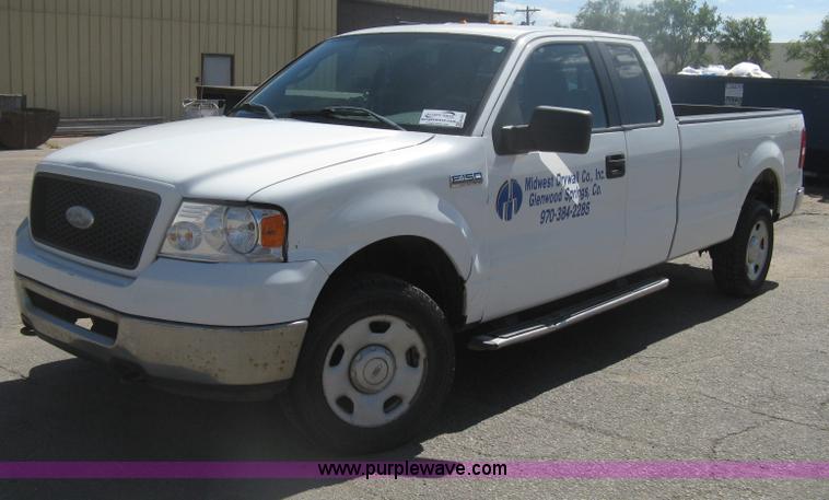 image for item H6351 2006 Ford F150 XLT SuperCab pickup truck