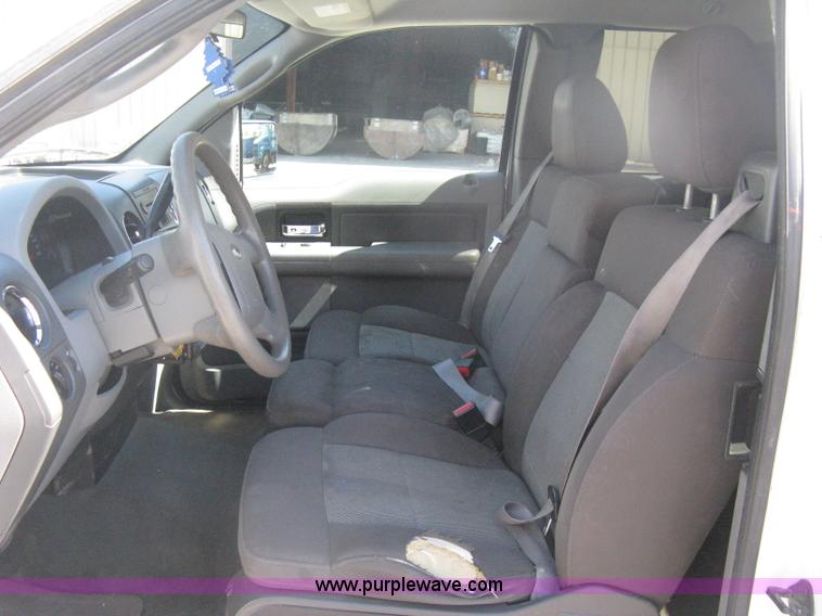 image for item H6351 2006 Ford F150 XLT SuperCab pickup truck