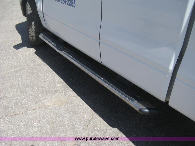 image for item H6351 2006 Ford F150 XLT SuperCab pickup truck