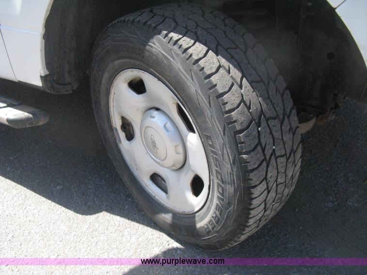 image for item H6351 2006 Ford F150 XLT SuperCab pickup truck