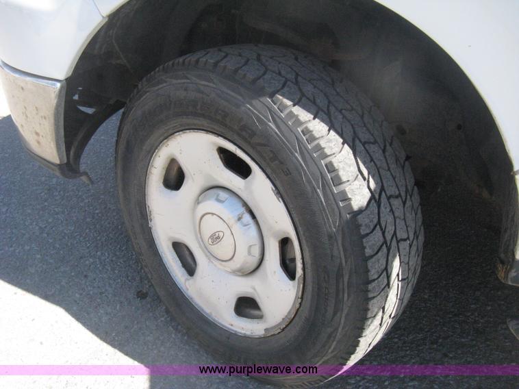 image for item H6351 2006 Ford F150 XLT SuperCab pickup truck