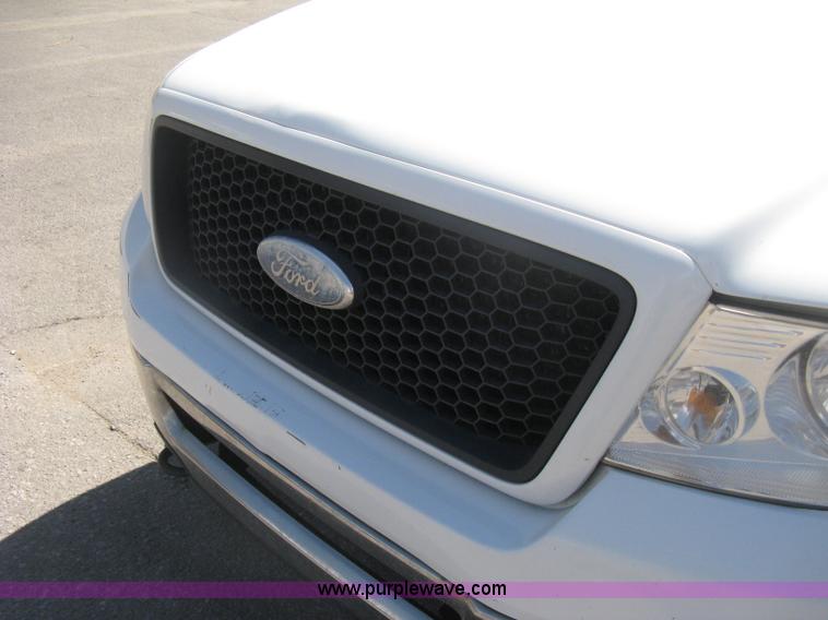image for item H6351 2006 Ford F150 XLT SuperCab pickup truck
