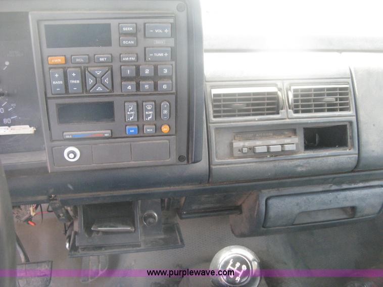 image for item H6352 1994 Chevrolet Silverado 3500HD rollback truck