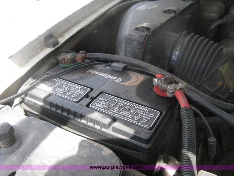 image for item H6352 1994 Chevrolet Silverado 3500HD rollback truck