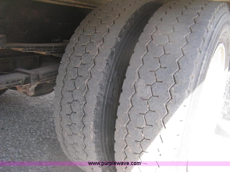 image for item H6352 1994 Chevrolet Silverado 3500HD rollback truck