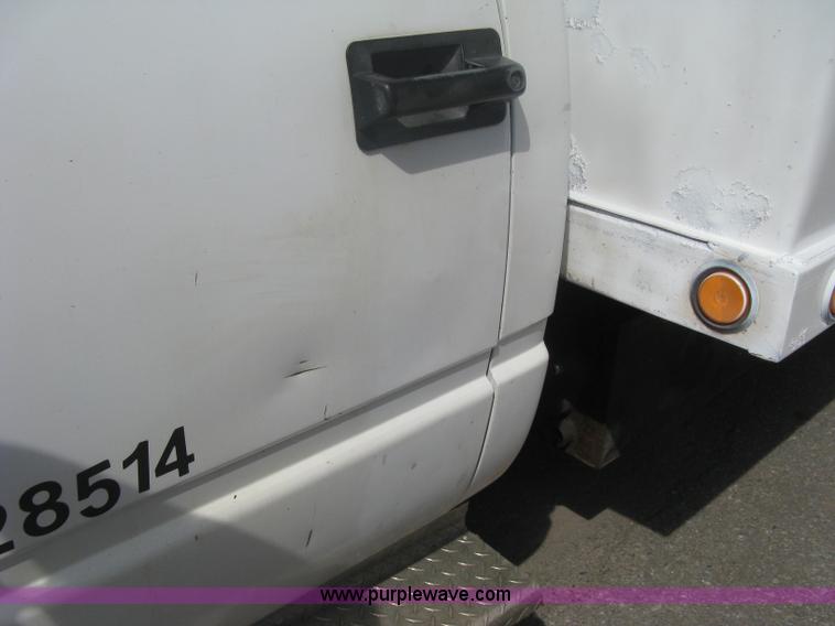 image for item H6352 1994 Chevrolet Silverado 3500HD rollback truck