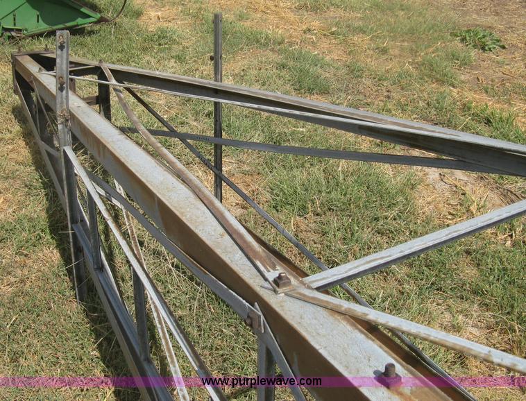 image for item H6385 Windmill tower