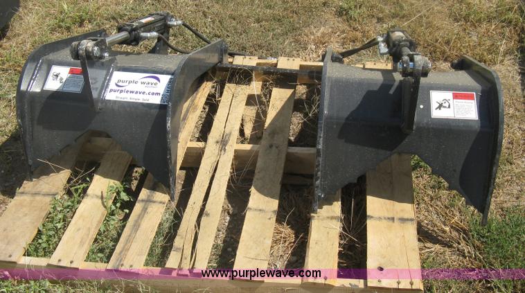 image for item H6389 Stout weld-on grapple attachment