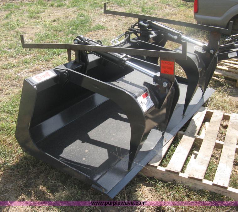 image for item H6391 Stout 72" grapple bucket