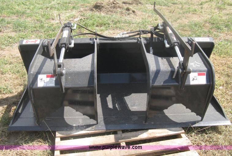 image for item H6391 Stout 72" grapple bucket