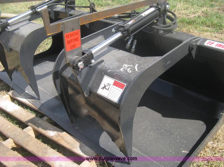 image for item H6391 Stout 72" grapple bucket