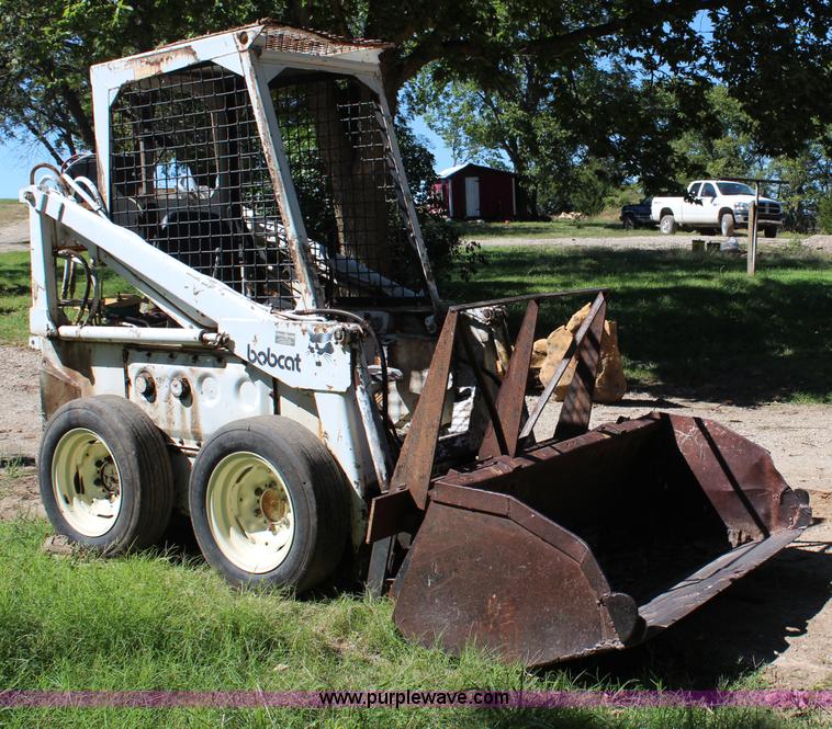 image for item H6841 Bobcat 600 skid steer