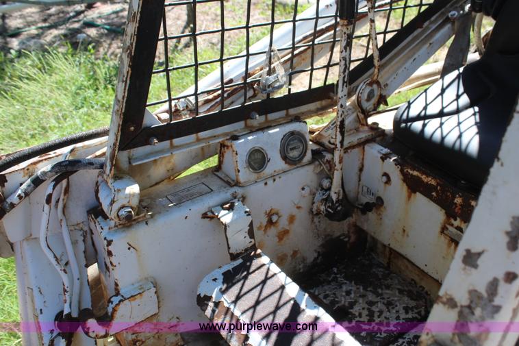 image for item H6841 Bobcat 600 skid steer