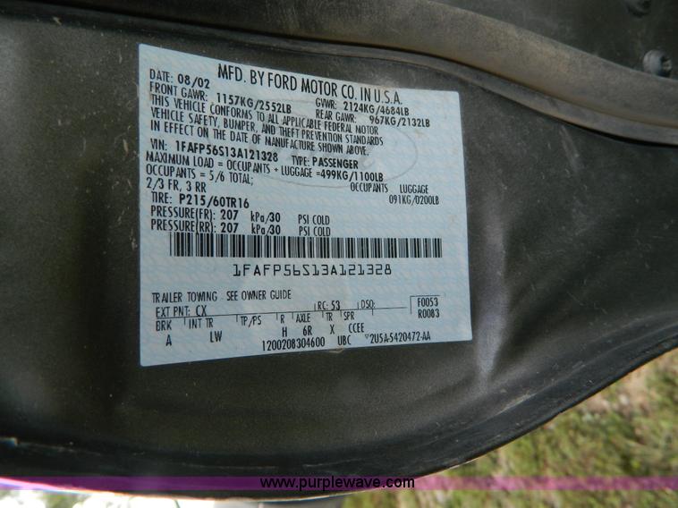 image for item I1385 2003 Ford Taurus SEL