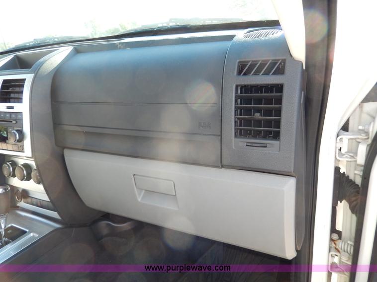image for item I4274 2008 Dodge Nitro SLT SUV