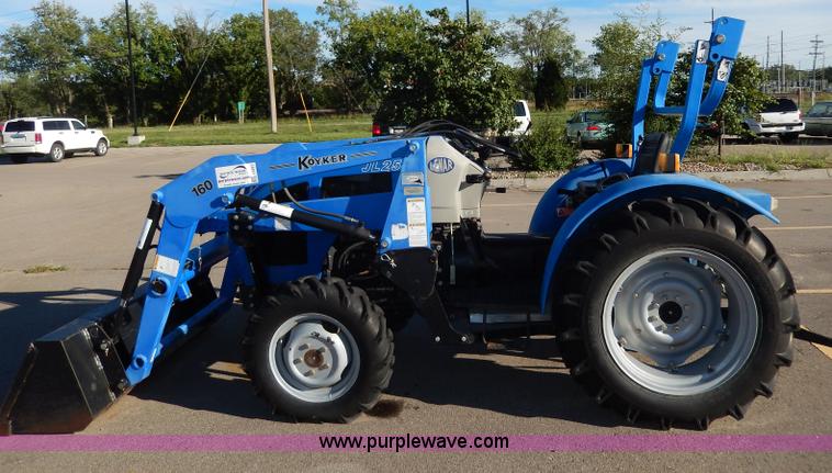 image for item I4291 2002 Lenar JL254II MFWD tractor