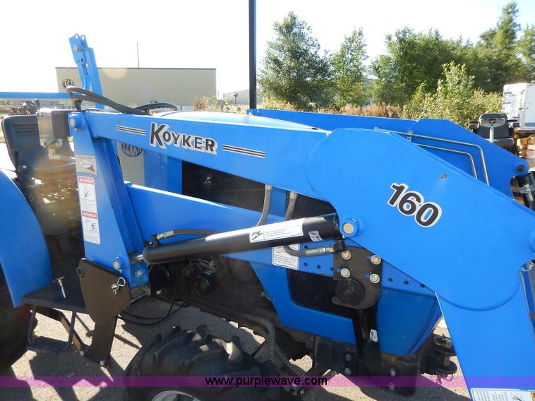 image for item I4291 2002 Lenar JL254II MFWD tractor