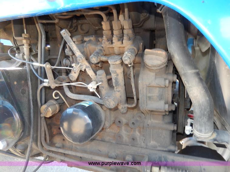 image for item I4291 2002 Lenar JL254II MFWD tractor