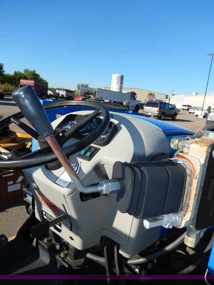 image for item I4291 2002 Lenar JL254II MFWD tractor