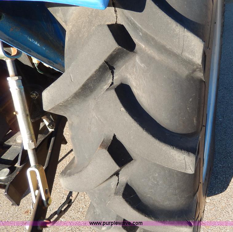 image for item I4291 2002 Lenar JL254II MFWD tractor