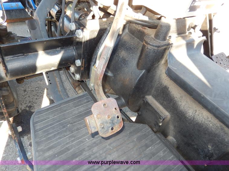 image for item I4291 2002 Lenar JL254II MFWD tractor