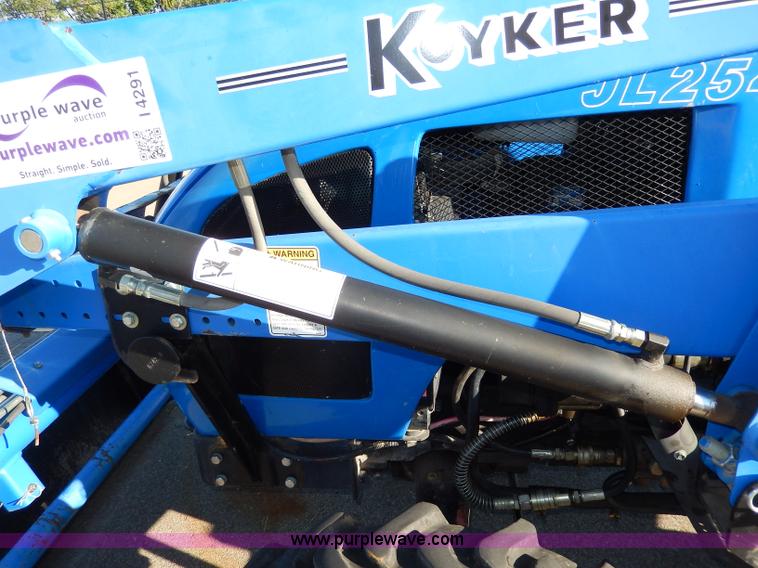 image for item I4291 2002 Lenar JL254II MFWD tractor