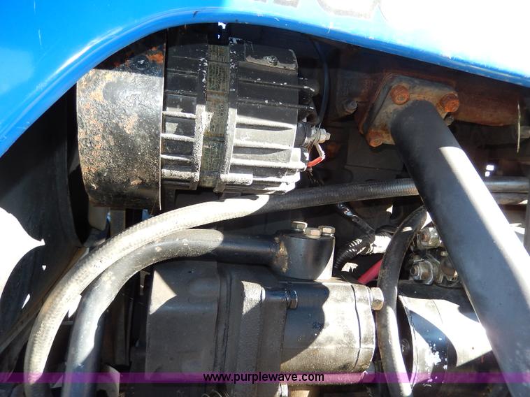 image for item I4291 2002 Lenar JL254II MFWD tractor