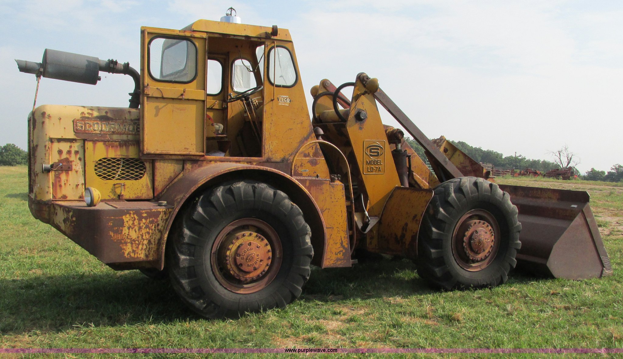 Scoopmobile LD7A articulated wheel loader in Verona, MO Item G9438