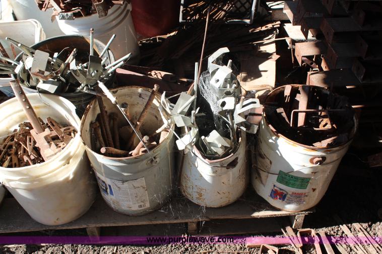 image for item AU9181 Symons concrete forms and hardware