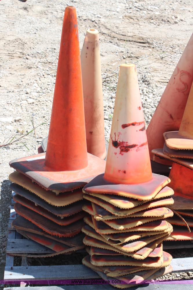 image for item AU9447 Assorted safety cones and stripping material