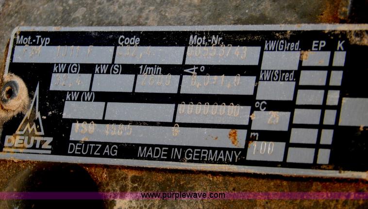 image for item B5811 2001 Gehl SL4635 skid steer