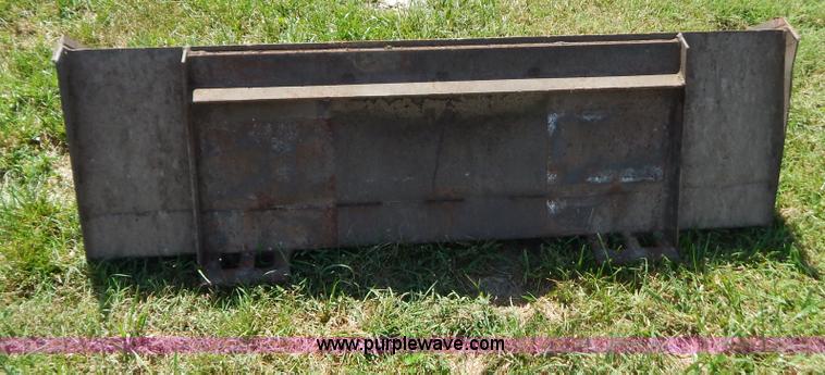 image for item B5811 2001 Gehl SL4635 skid steer