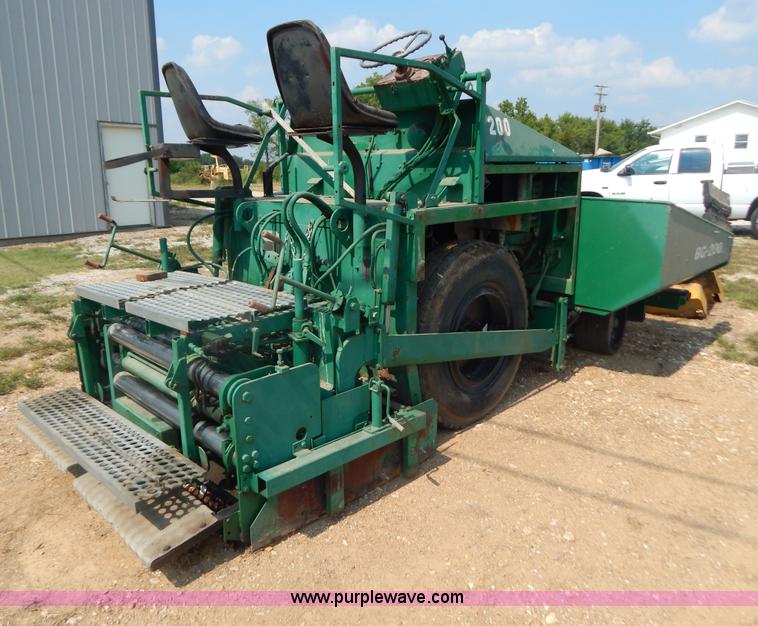 image for item B5829 Barber Greene BG200 paver