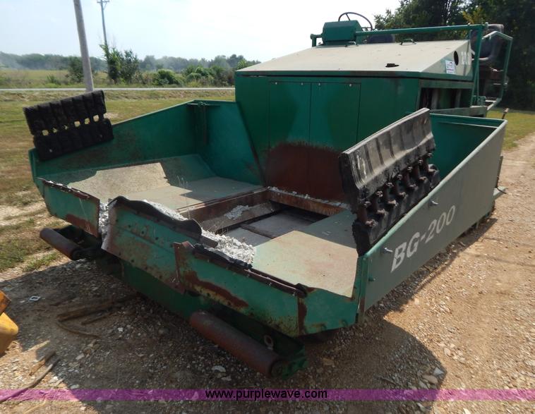 image for item B5829 Barber Greene BG200 paver