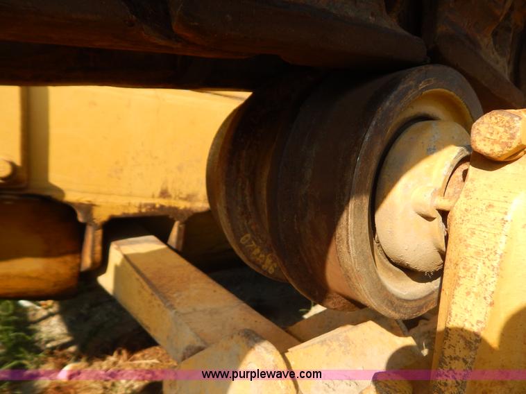 image for item B5831 1980 Caterpillar D6D dozer