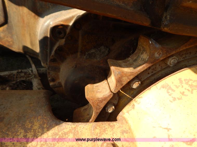 image for item B5831 1980 Caterpillar D6D dozer