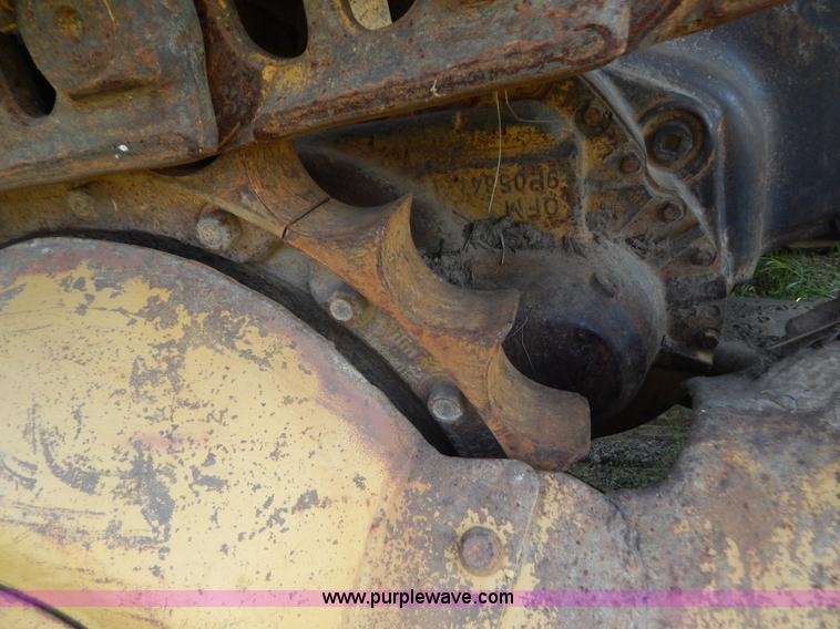 image for item B5831 1980 Caterpillar D6D dozer