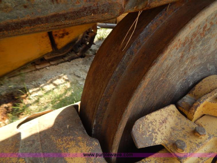 image for item B5831 1980 Caterpillar D6D dozer