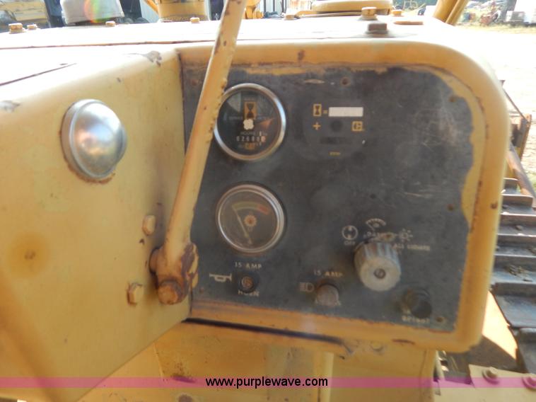 image for item B5831 1980 Caterpillar D6D dozer