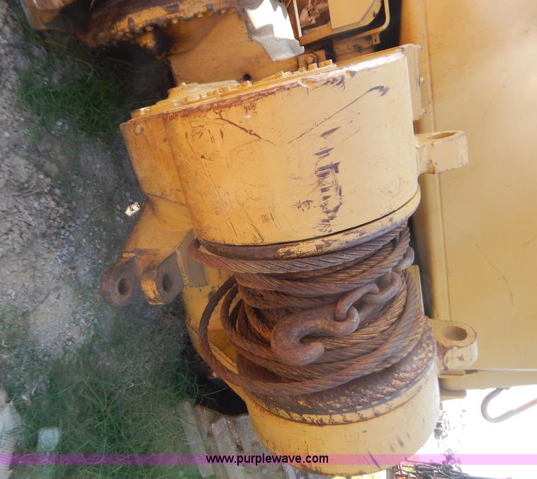 image for item B5831 1980 Caterpillar D6D dozer
