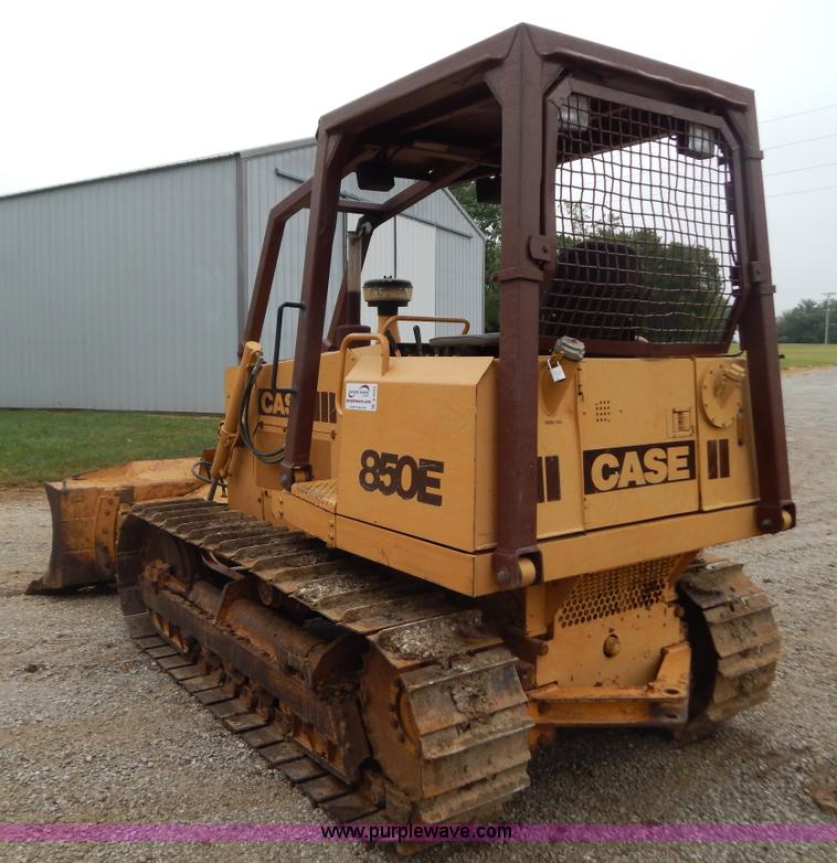 image for item B5839 1993 Case 850E dozer