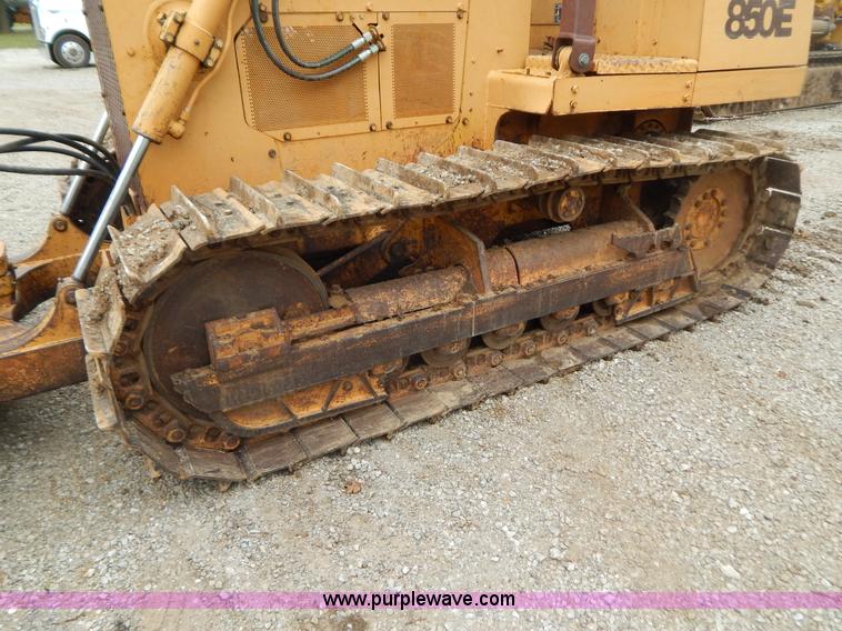 image for item B5839 1993 Case 850E dozer