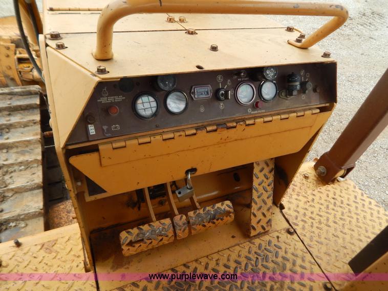 image for item B5839 1993 Case 850E dozer