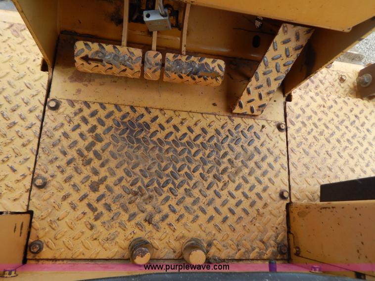 image for item B5839 1993 Case 850E dozer