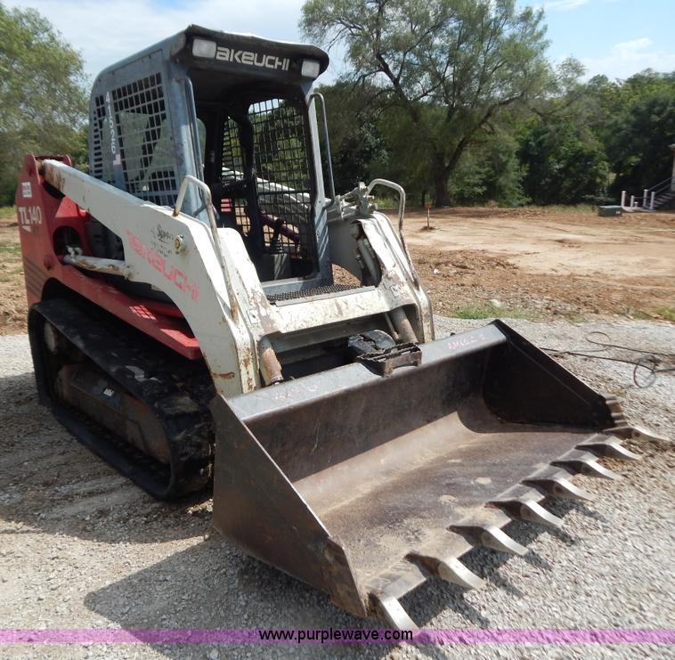 image for item B5848 2006 Takeuchi TL140 track skid steer