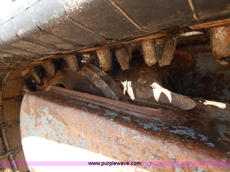 image for item B5848 2006 Takeuchi TL140 track skid steer