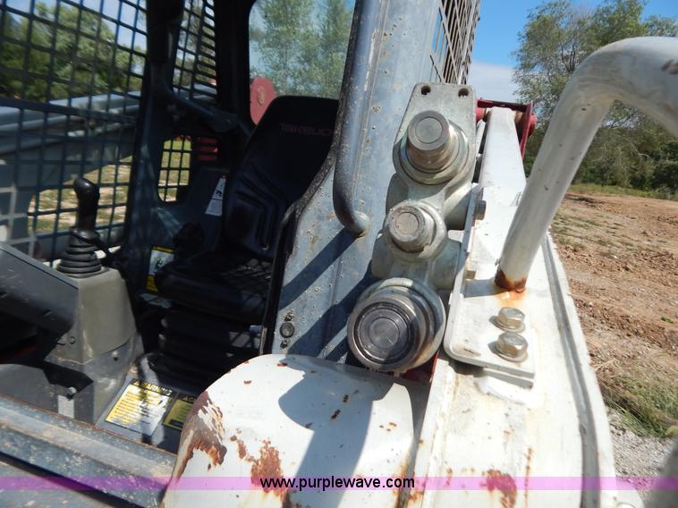 image for item B5848 2006 Takeuchi TL140 track skid steer